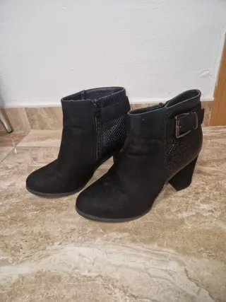 Botines negros de tacón – Talla 38 – Perfectos