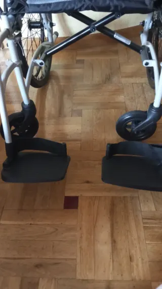 Silla de Ruedas, Ayudas Dinámicas. Perfecto estado