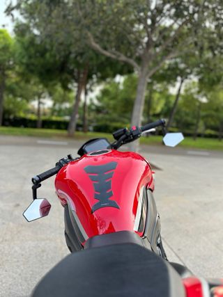 Kawasaki Z900 50 th aniversario Negra/Roja Manual