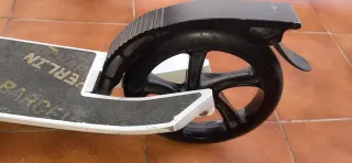 Patinete Oxelo blanco y verde