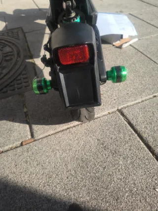 Patinete Eléctrico Cecotec Bongo Serie Y65