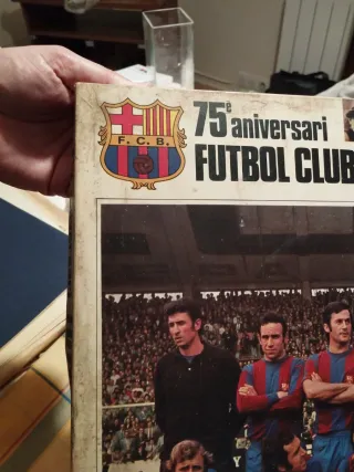 Puzzle Barça 75 Aniversario 1973-74