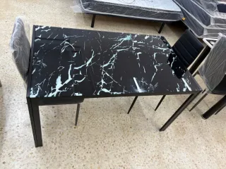 Tavolo da pranzo in vetro + 6 sedie