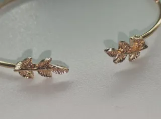 Conjunto de 3 pulseras doradas