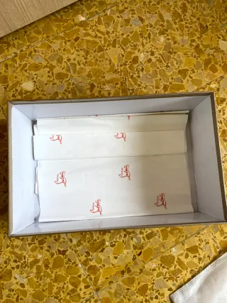 Christian Louboutin Sneakers Nere con Borchie