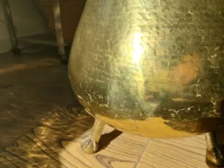 Paragüero antiguo latón con leones