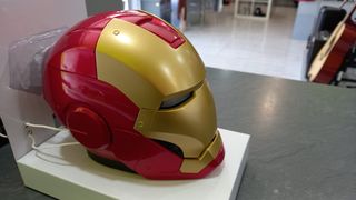 Altavoz Bluetooth iHome Iron Man Helmet