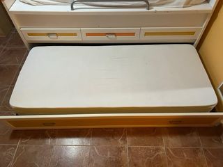 Cama nido con cajones y barandilla