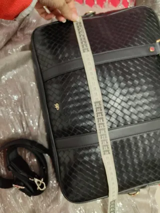 Bolso portátil Parfois negro tejido piel sintética