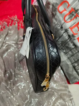 Bolso portátil Parfois negro tejido piel sintética