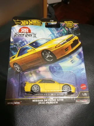 Hot Wheels Premium Nissan Skyline GT-R (R32)