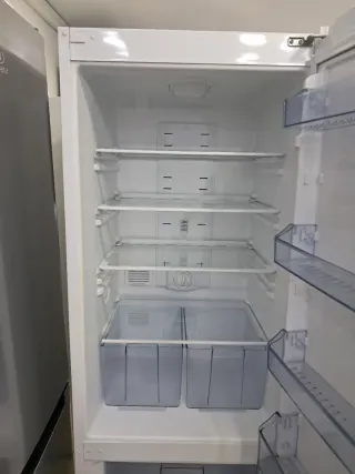 Nevera Benavent Combi Blanca