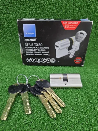 Cilindro TESA Serie TX80 con 5 llaves
