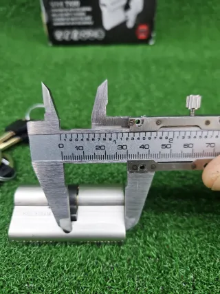 Cilindro TESA Serie TX80 con 5 llaves