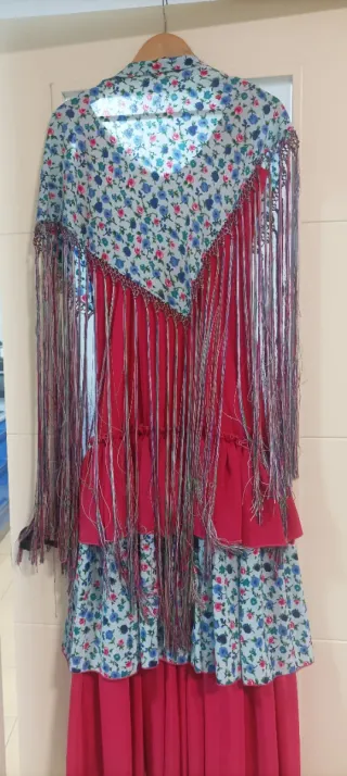 Bata Rociera y Mantón Talla S