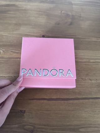 Pulsera Pandora Moments Plata. Nueva sin uso.
