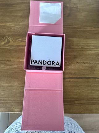 Pulsera Pandora Moments Plata. Nueva sin uso.