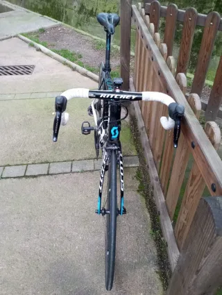 Bicicleta de Carretera Scott