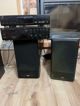 Equipo de música JVC XL-V184 y RX-416V