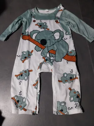 Lotto abbigliamento bimbo 6-9 mesi