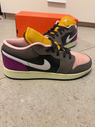 Jordan Retro 1 Low Tokyo Vio Hack Nuevas