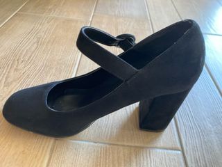 Scarpe Primadonna scamosciate nere con tacco