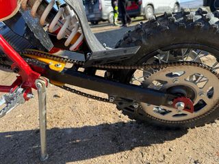 Moto infantil de motocross eléctrica marca Beta