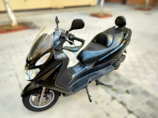 Suzuki Burgman 125cc Negra