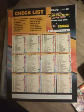 CAMBIO cromos Adrenalyn XL Liga 25-26