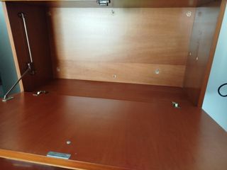Mueble de salón madera y cristal