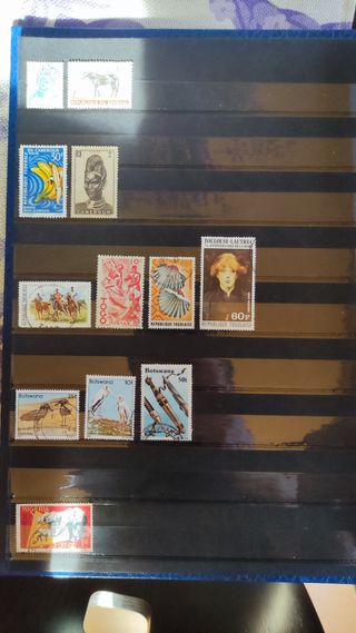 Álbum de sellos azul