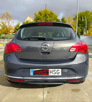 Opel Astra 1.4 Turbo 140cv 2013  Garantía 12 meses