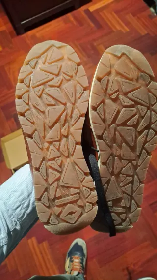 Deportivo cuero KangaROOS marrón