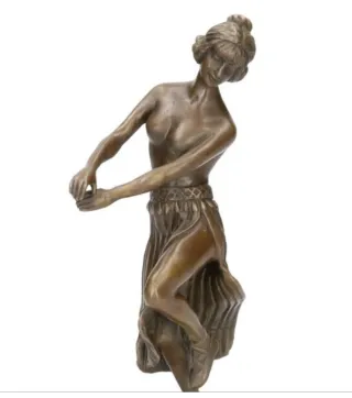 Figura de Bronce, Colinet