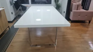 Mesa comedor extensible blanca moderna