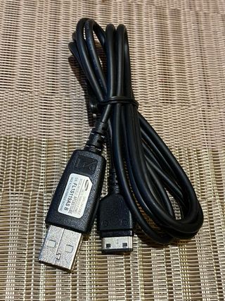 Cargador Samsung SGH-L760V ,Auriculares, cable USB