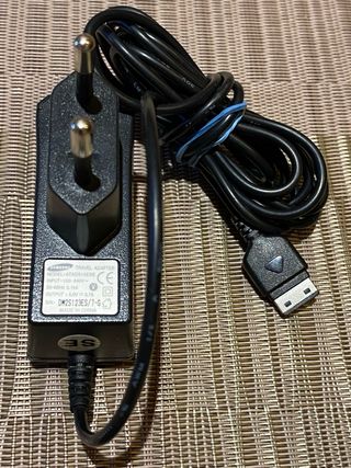 Cargador Samsung SGH-L760V ,Auriculares, cable USB