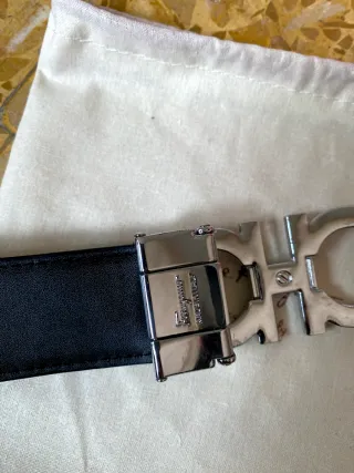 Salvatore Ferragamo Cintura Nera Argento