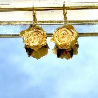 Pendientes Rosa Natural Amarillo y Dorados