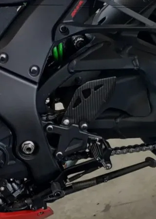 Taloneras Carbono Kawasaki Zx10r