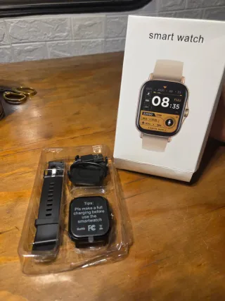 SmartWatch Negro y Dorado
