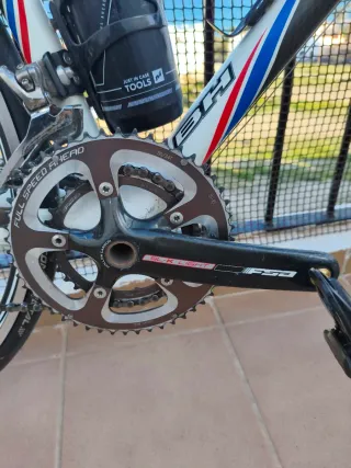 Bici carretera BH todo carbono  Talla-S/M 52