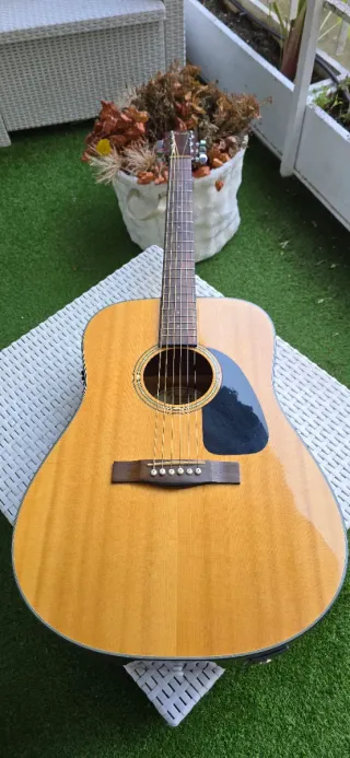 Guitarra Acústica Fender