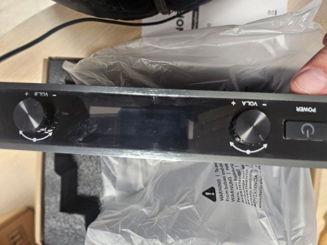 2 Microfoni Wireless (Rosso e Grigio)