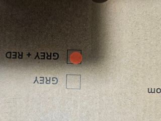 2 Micrófonos Inalámbricos (Rojo y Gris)