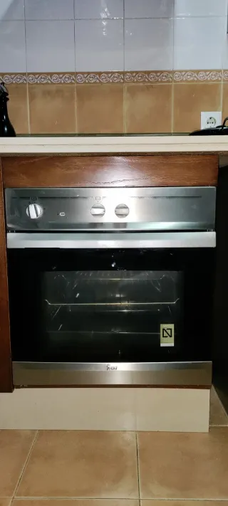 Horno empotrado Teka 60x60