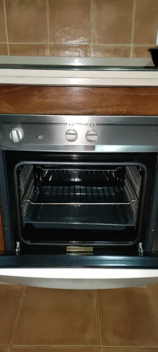 Horno empotrado Teka 60x60