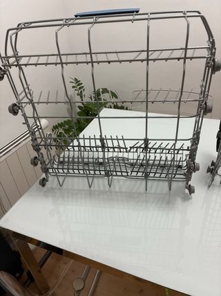 Lavavajillas Bosch. Cestas