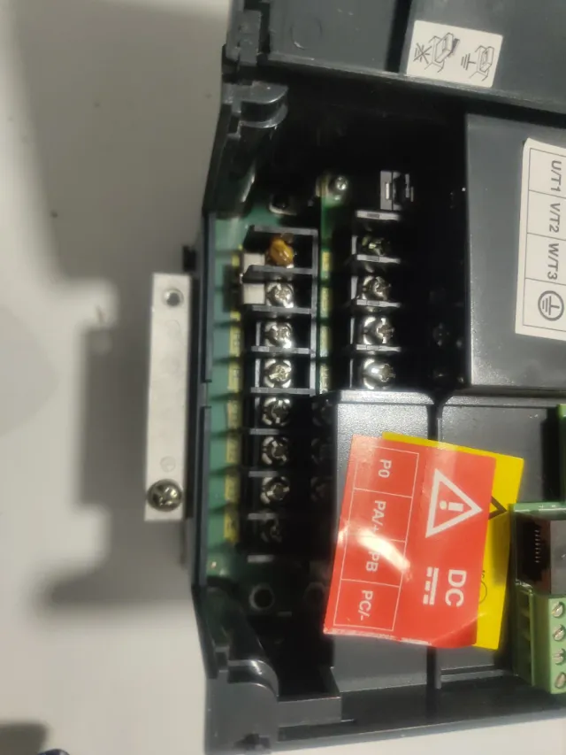 Variador Schneider Trifasico atv312hu40n4