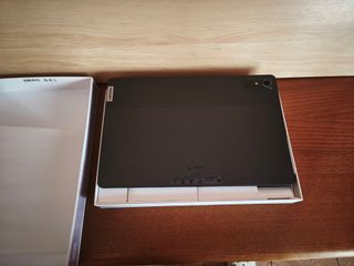 Lenovo Tab P12 con Tab Pen Plus